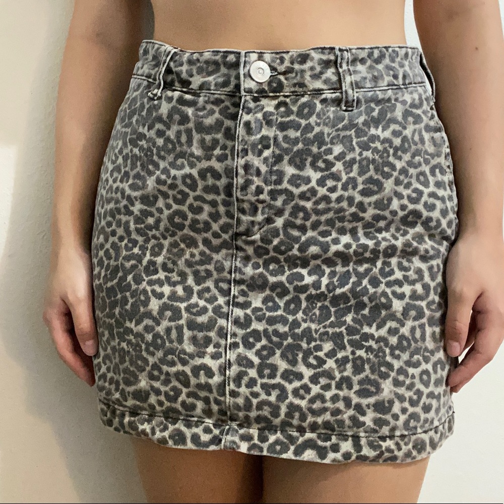 UO BDG Leopard Print Twill Skirt